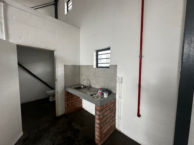 To Let commercial Property for Rent in Maitland Western Cape